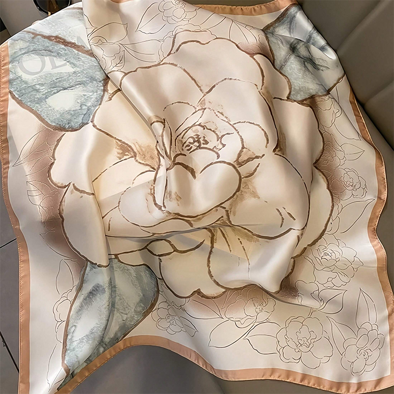 2024 Design Mode Druck Satin Q – Face Scarf Mask Bewertung und Preis